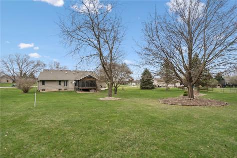 9445 Deer Ridge Drive Cedar Rapids IA 52411