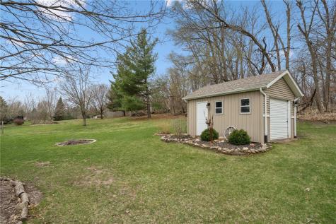 9445 Deer Ridge Drive Cedar Rapids IA 52411