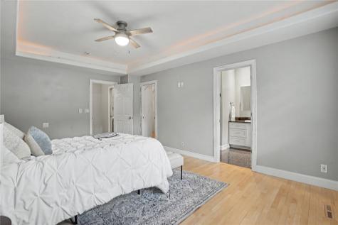 5 E Dovetail Place Coralville IA 52241