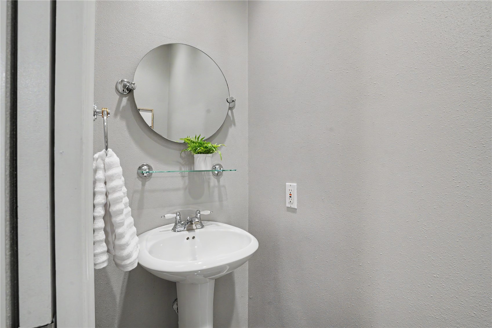5 E Dovetail Place Coralville IA 52241
