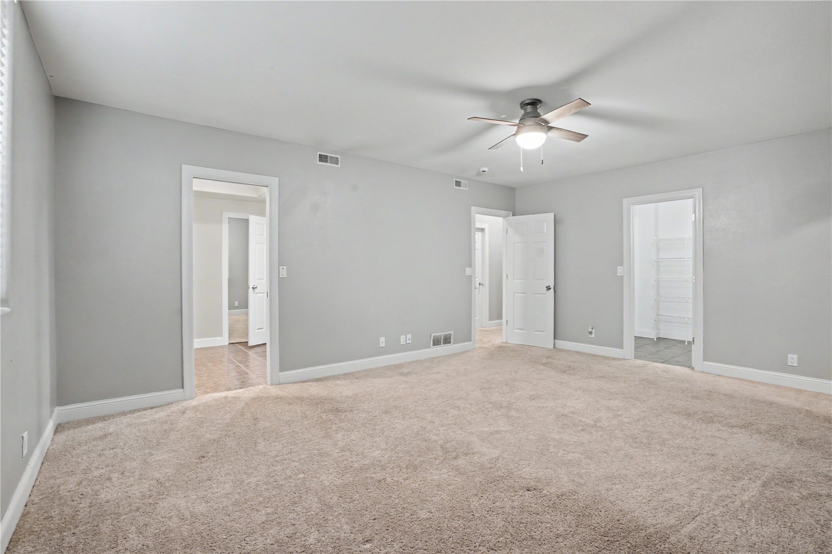 5 E Dovetail Place Coralville IA 52241