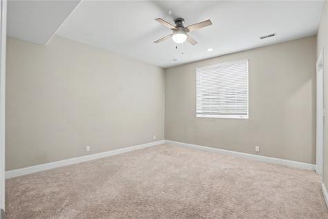 5 E Dovetail Place Coralville IA 52241