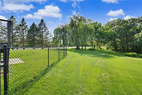 5 E Dovetail Place Coralville IA 52241
