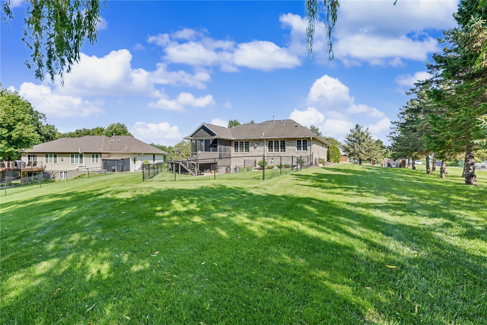 5 E Dovetail Place Coralville IA 52241