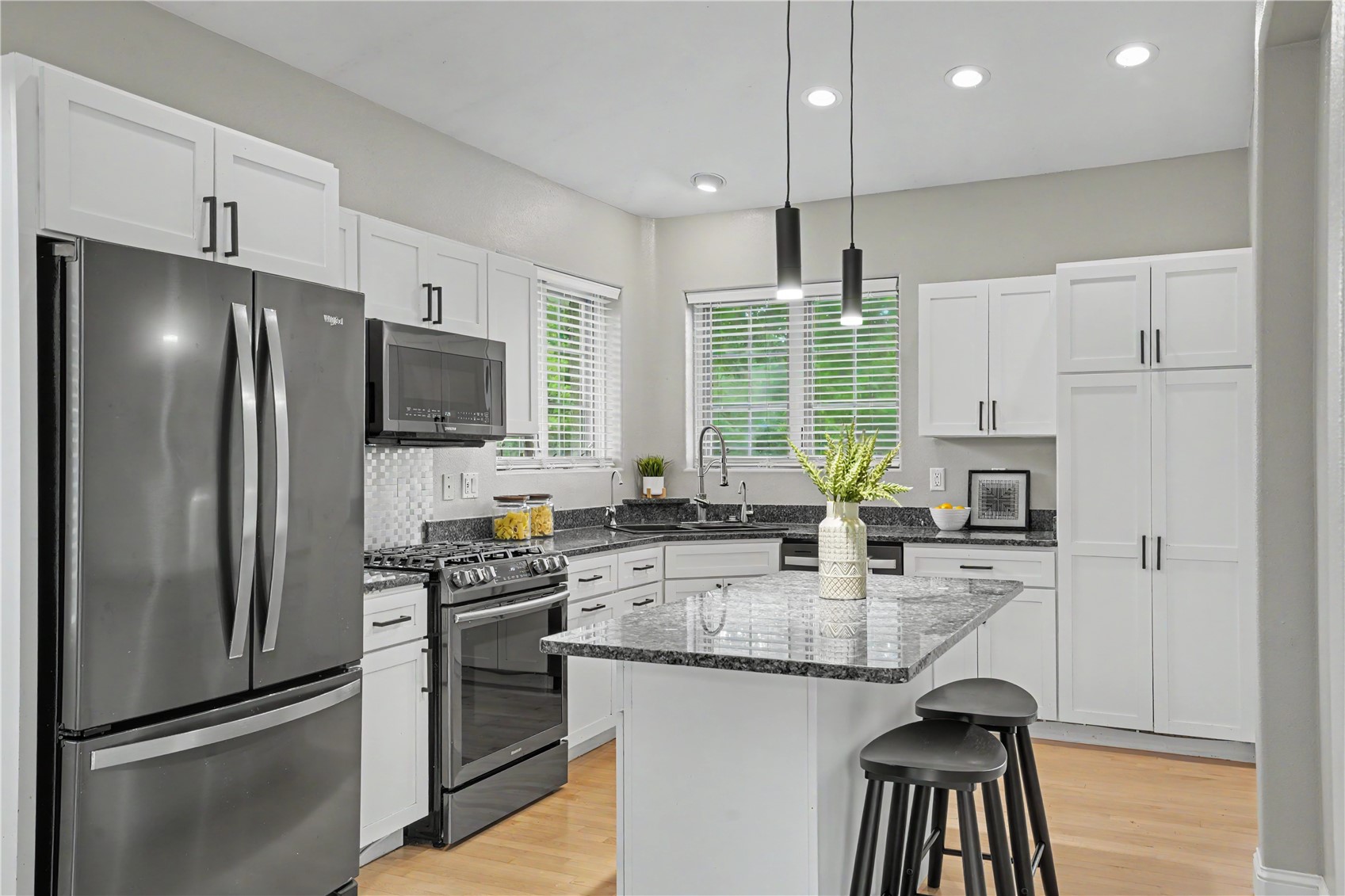 5 E Dovetail Place Coralville IA 52241