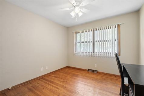 2245 Brockman Avenue Marion IA 52302