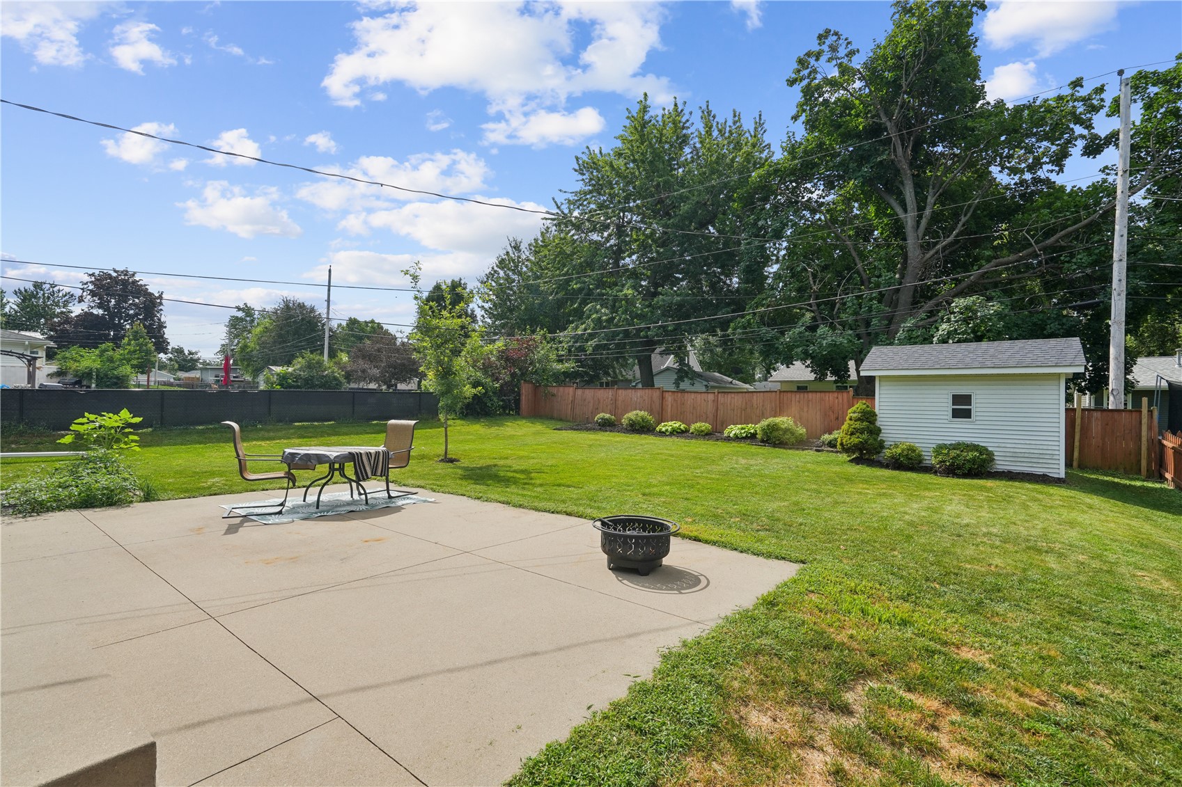 2245 Brockman Avenue Marion IA 52302