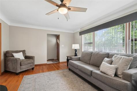 2245 Brockman Avenue Marion IA 52302