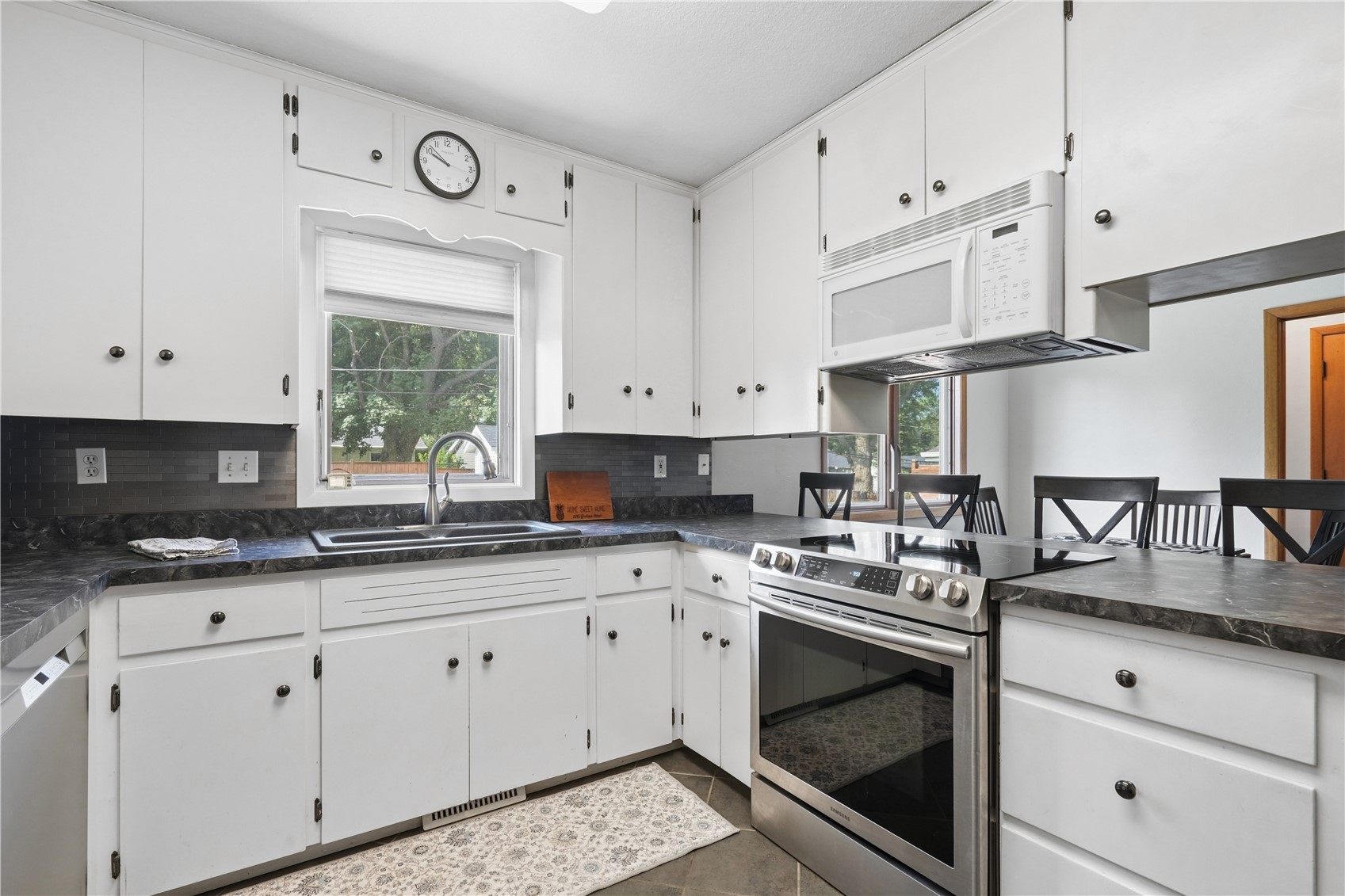 2245 Brockman Avenue Marion IA 52302