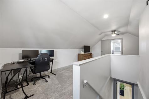 2739 Franklin Avenue NE Cedar Rapids IA 52402