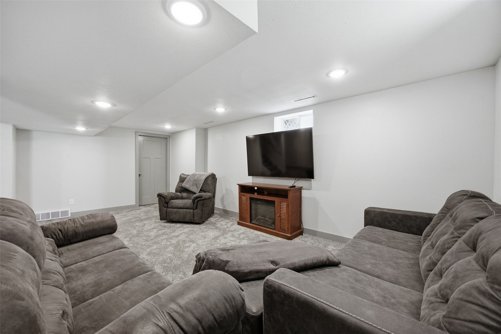 2739 Franklin Avenue NE Cedar Rapids IA 52402
