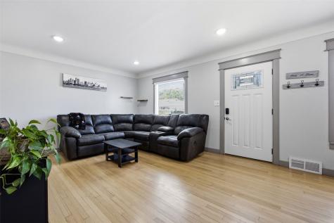 2739 Franklin Avenue NE Cedar Rapids IA 52402