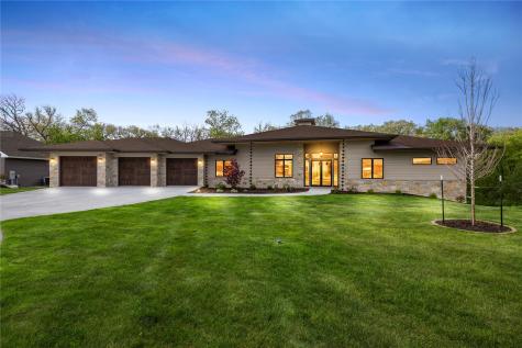 215 Northridge Kalona IA 52247