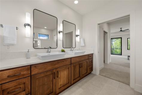 215 Northridge Kalona IA 52247