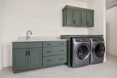 215 Northridge Kalona IA 52247