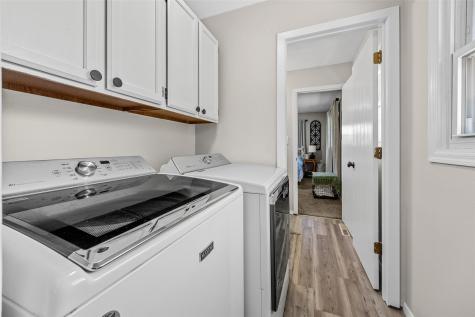 210 W 11th Street Tipton IA 52772