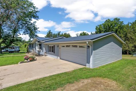 210 W 11th Street Tipton IA 52772