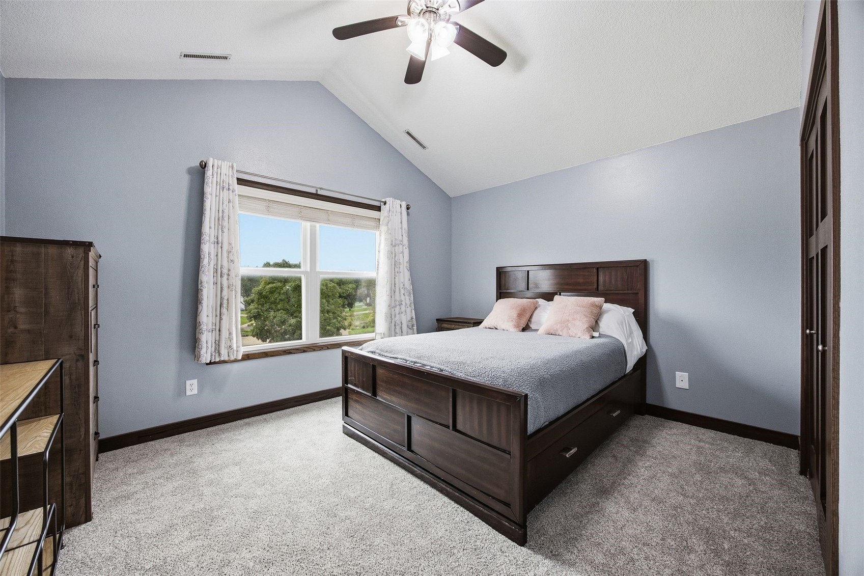 7925 Foxfield Drive NE Cedar Rapids IA 52402