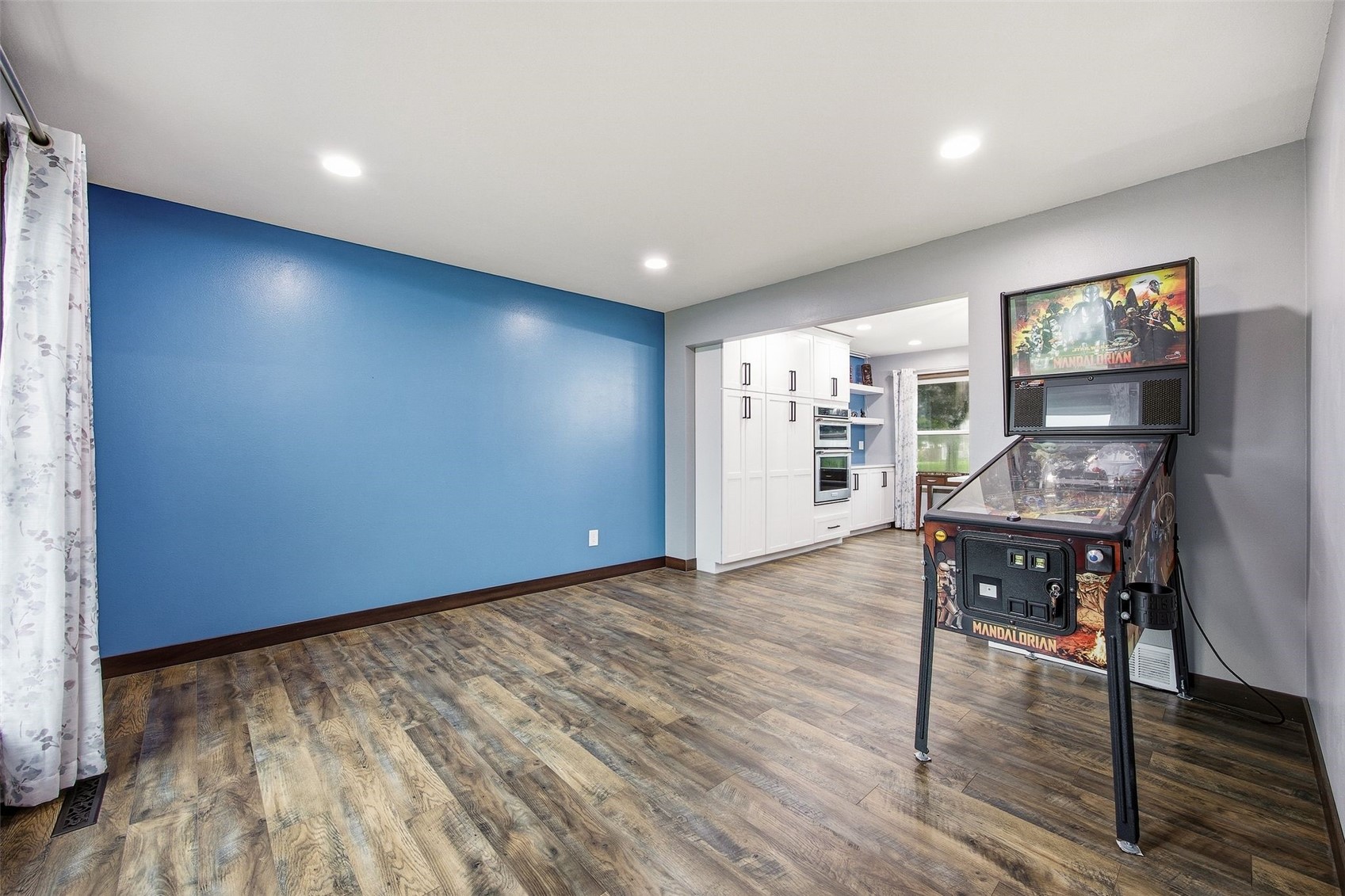 7925 Foxfield Drive NE Cedar Rapids IA 52402