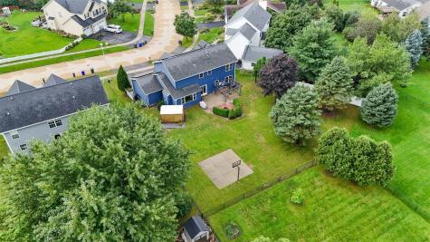 7925 Foxfield Drive NE Cedar Rapids IA 52402