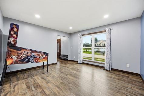 7925 Foxfield Drive NE Cedar Rapids IA 52402