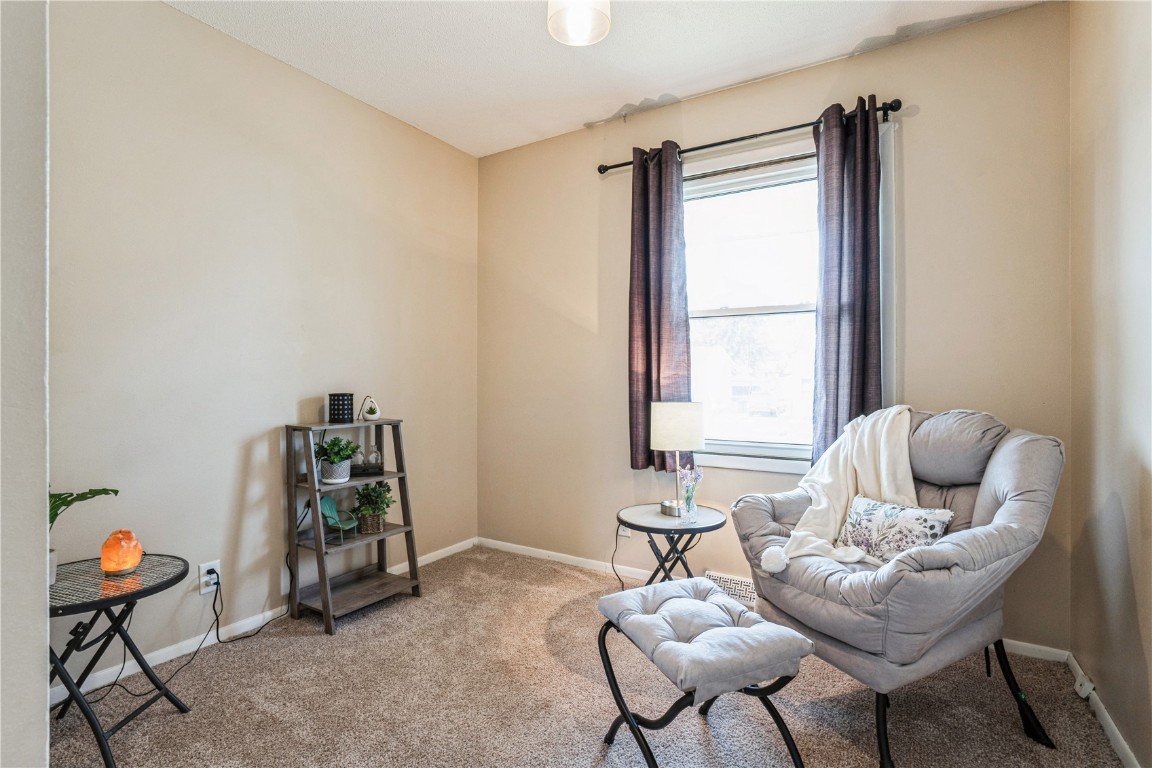 3709 Spruce Wood Drive NE Cedar Rapids IA 52402