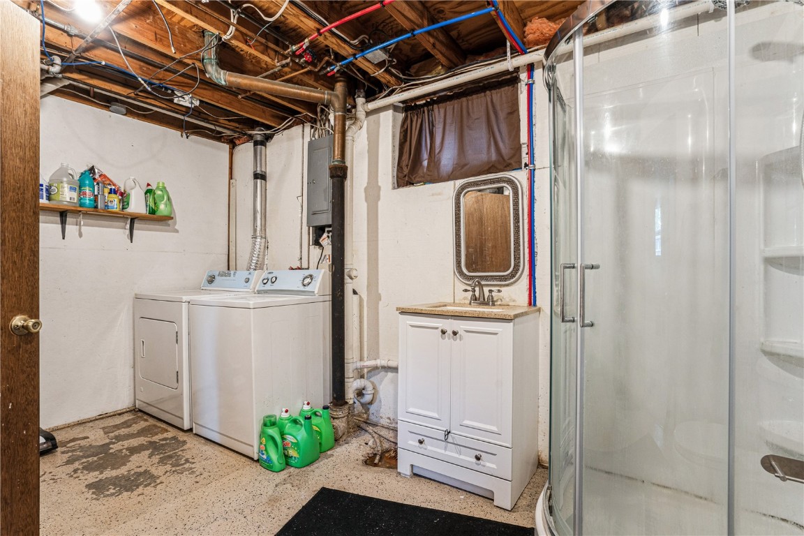 3709 Spruce Wood Drive NE Cedar Rapids IA 52402