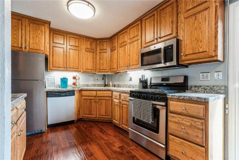 3709 Spruce Wood Drive NE Cedar Rapids IA 52402