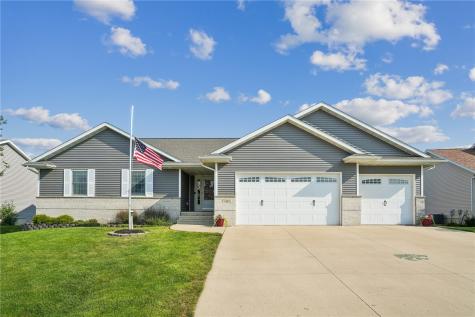 1480 Cedar Bend Drive Palo IA 52324