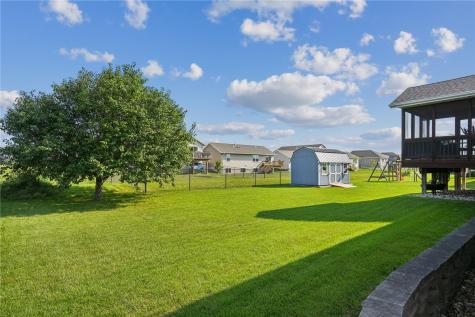 1480 Cedar Bend Drive Palo IA 52324