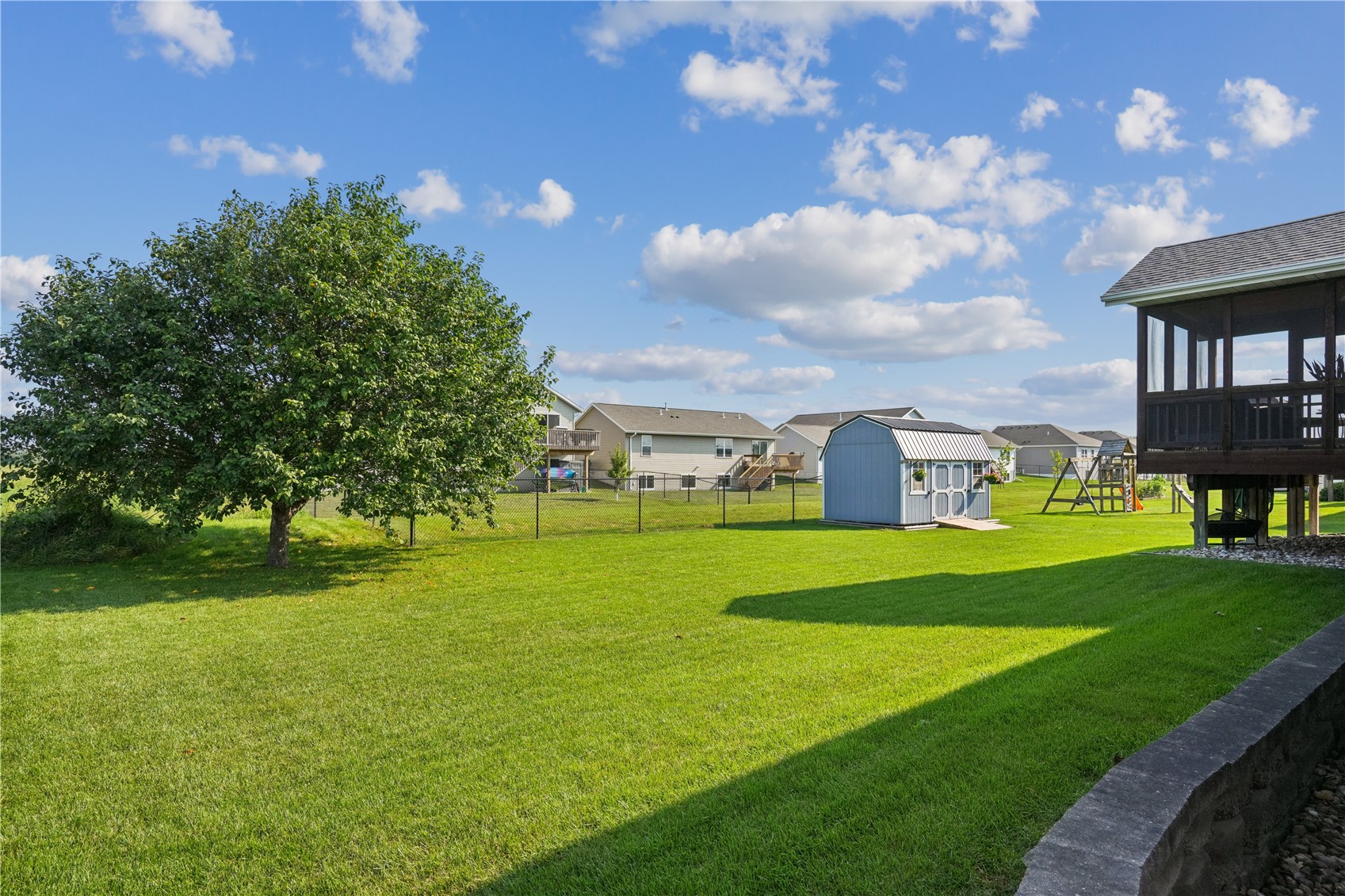 1480 Cedar Bend Drive Palo IA 52324