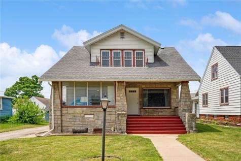 95 3rd Avenue Keystone IA 52249