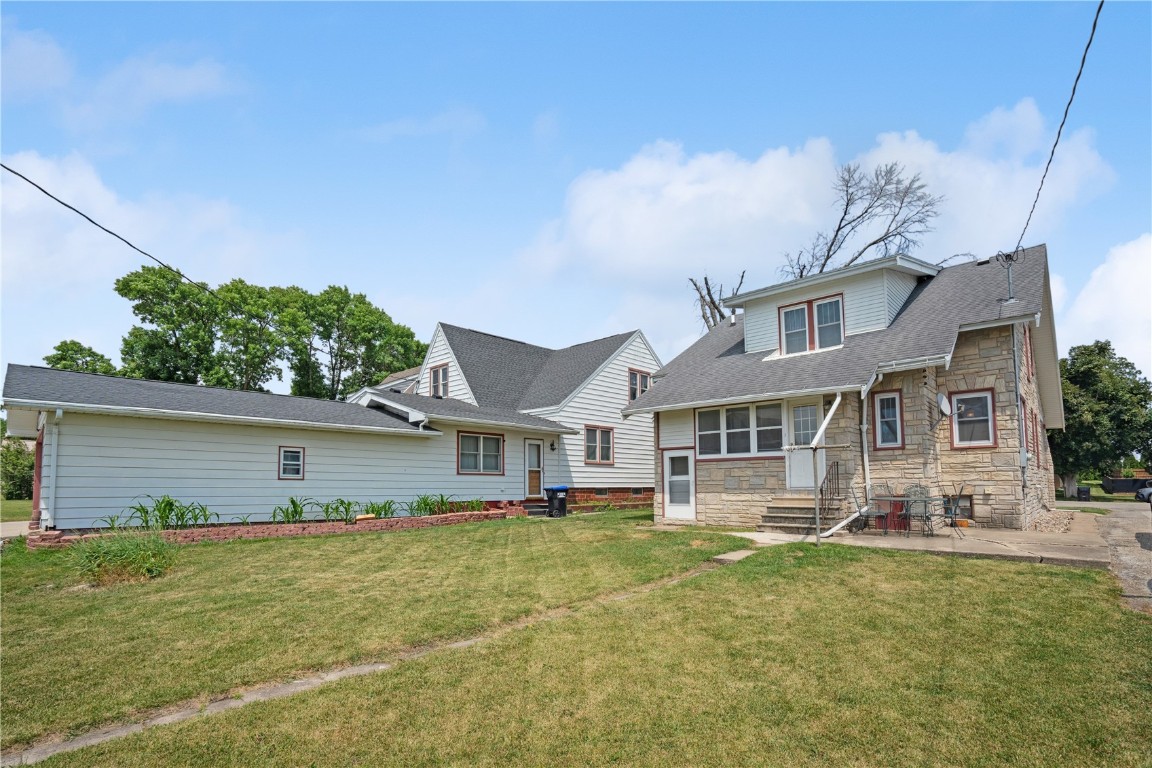 95 3rd Avenue Keystone IA 52249
