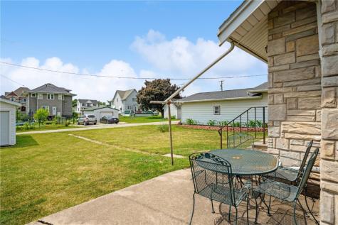 95 3rd Avenue Keystone IA 52249