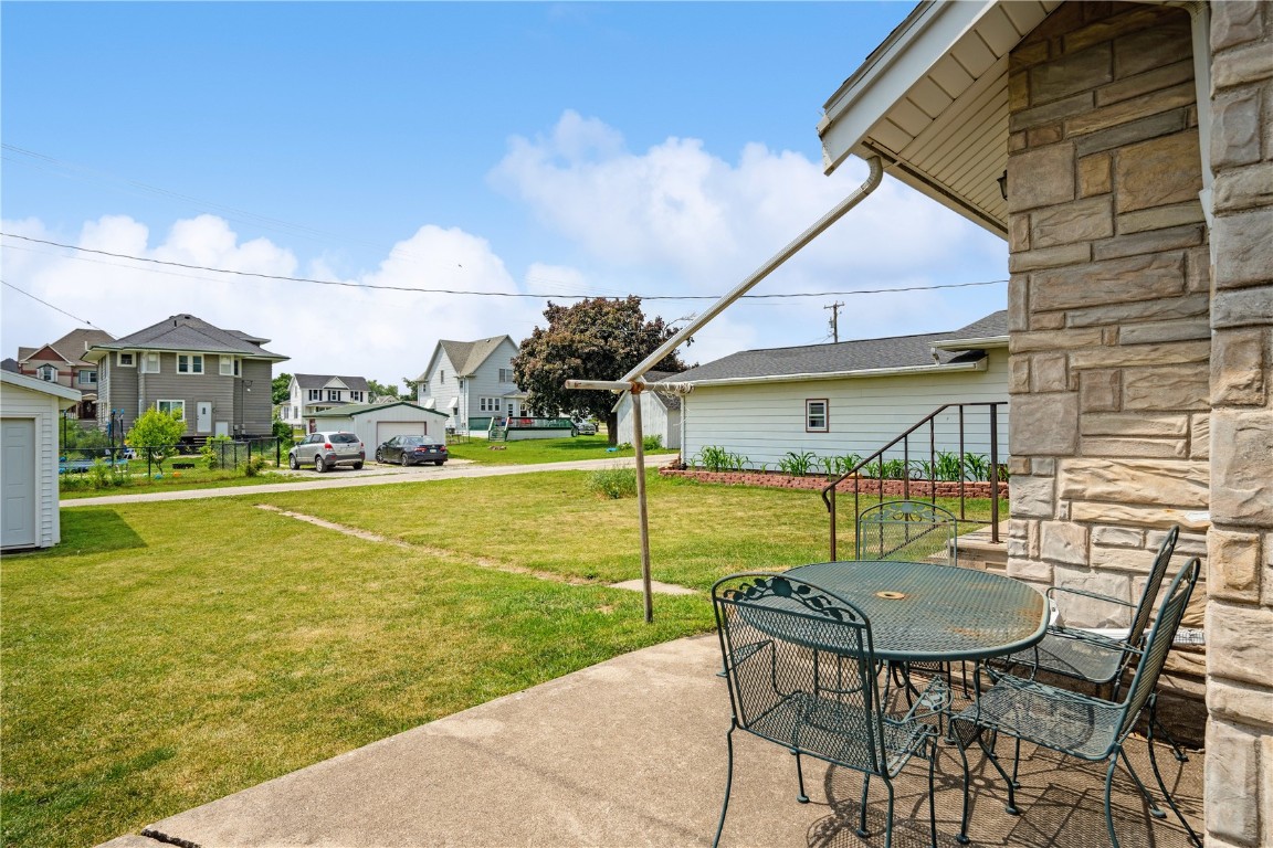 95 3rd Avenue Keystone IA 52249
