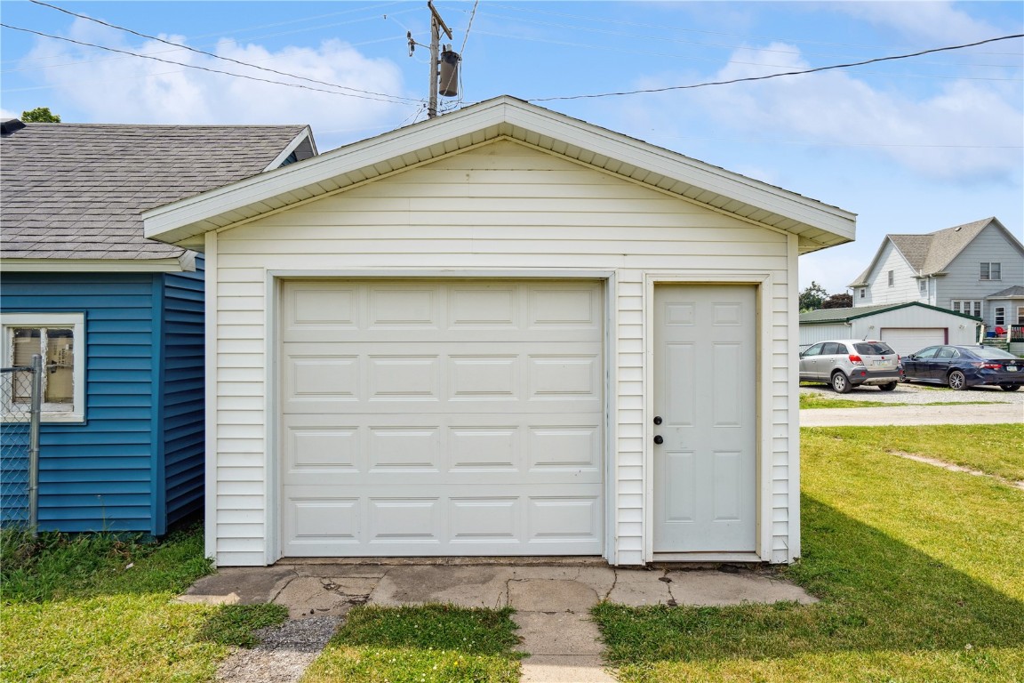 95 3rd Avenue Keystone IA 52249