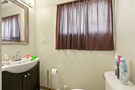651 40th Street SE Cedar Rapids IA 52403