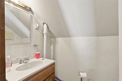 651 40th Street SE Cedar Rapids IA 52403