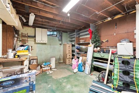 651 40th Street SE Cedar Rapids IA 52403