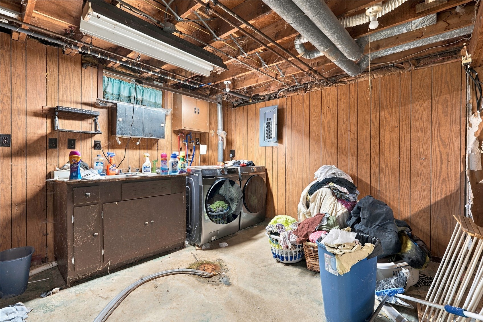 651 40th Street SE Cedar Rapids IA 52403