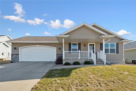 5701 Mayfair Street SW Cedar Rapids IA 52404