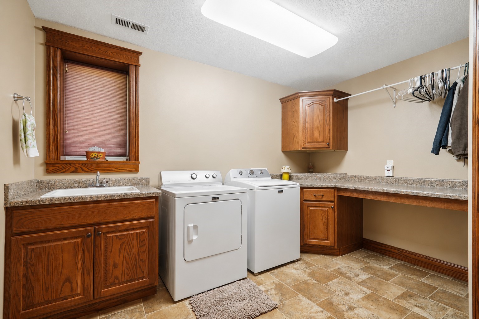 309 N Cherry Street Mechanicsville IA 52306
