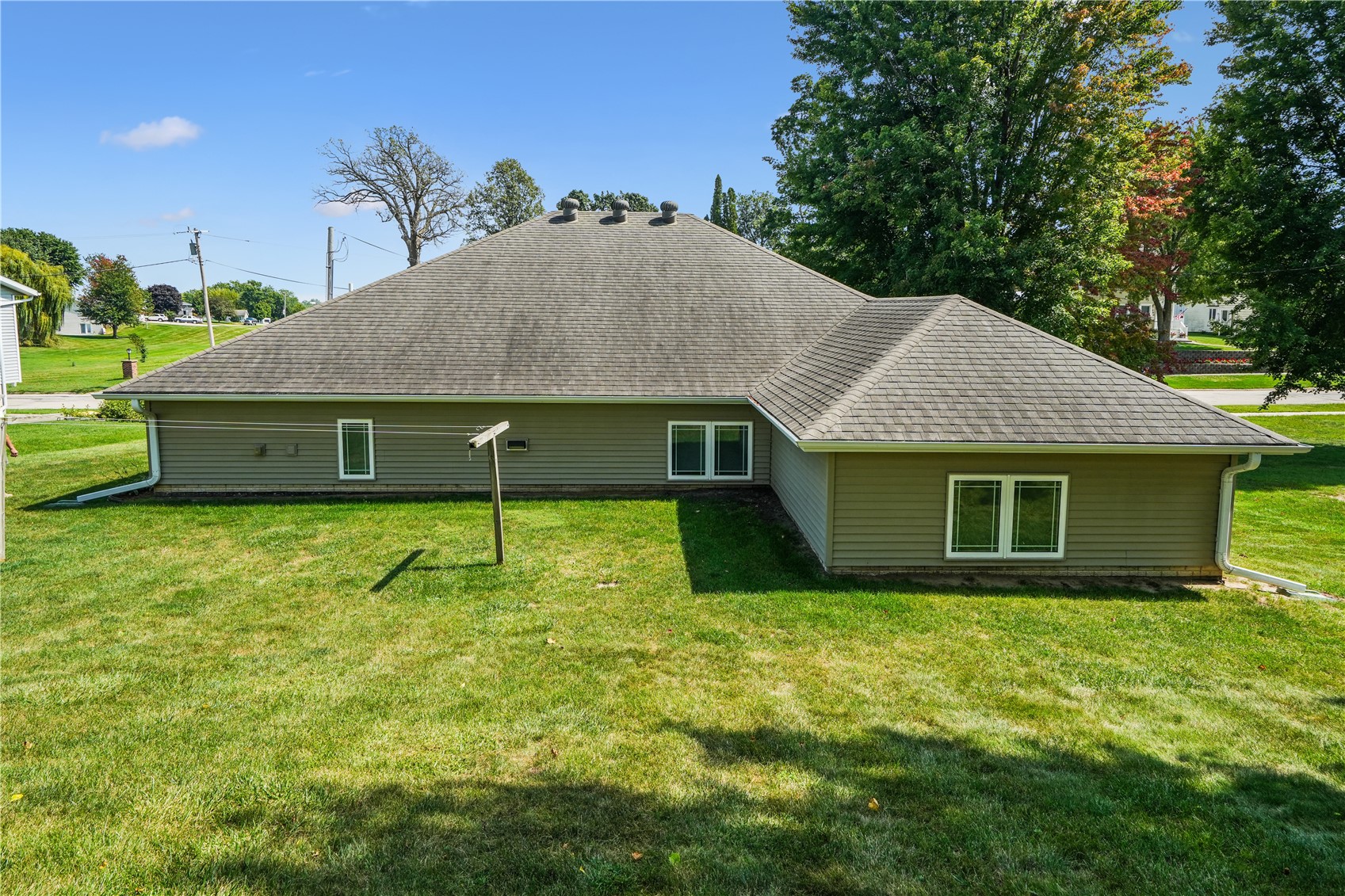 309 N Cherry Street Mechanicsville IA 52306