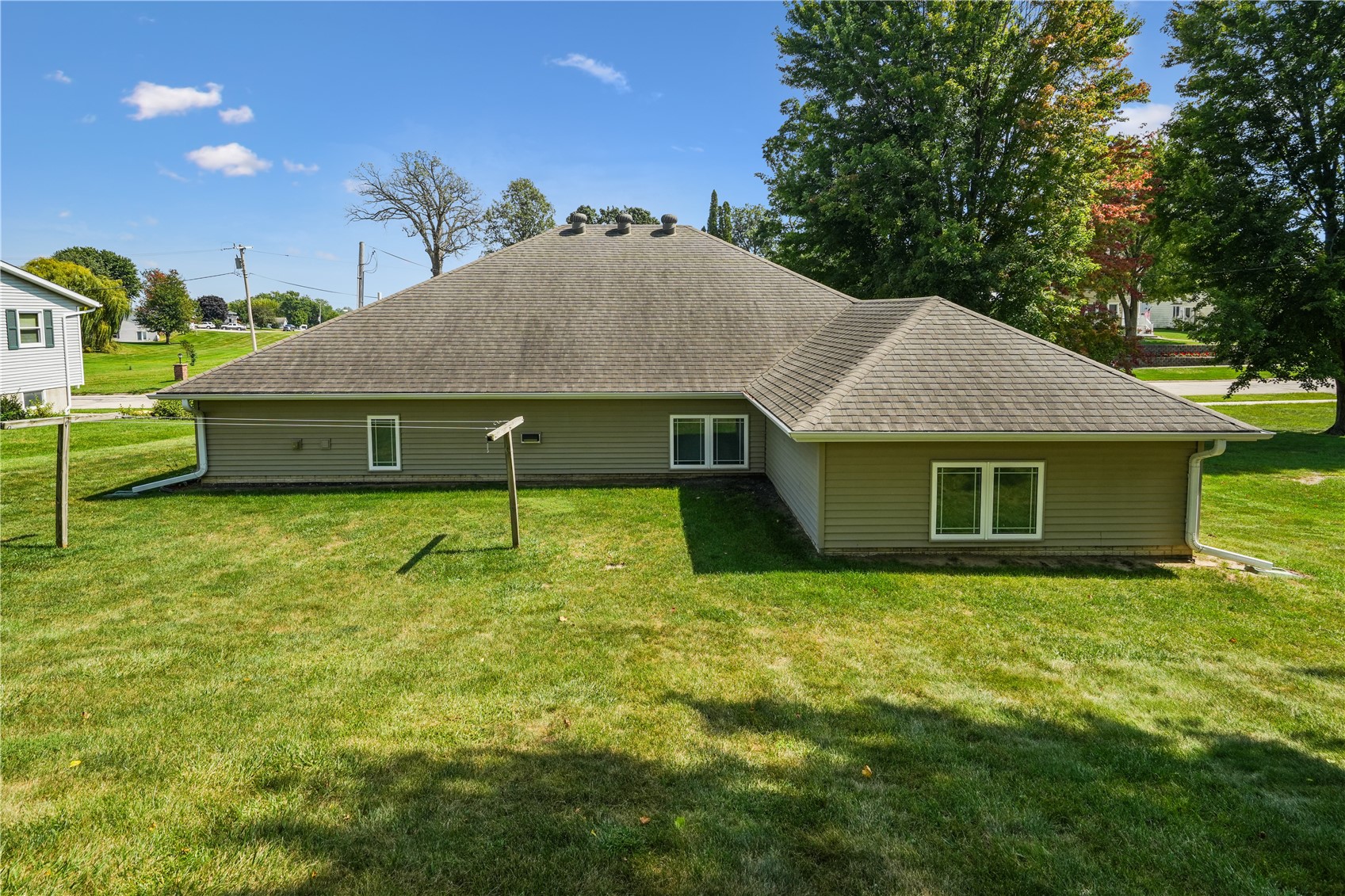 309 N Cherry Street Mechanicsville IA 52306
