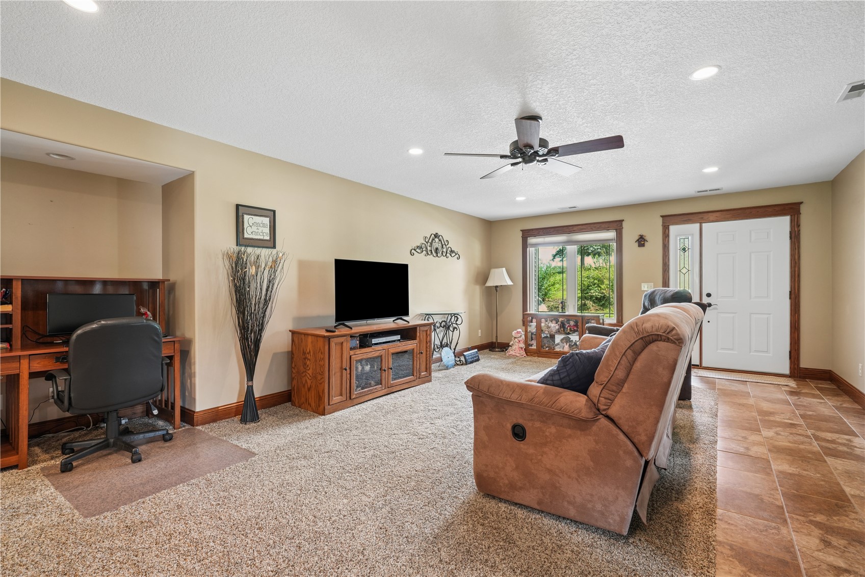 309 N Cherry Street Mechanicsville IA 52306