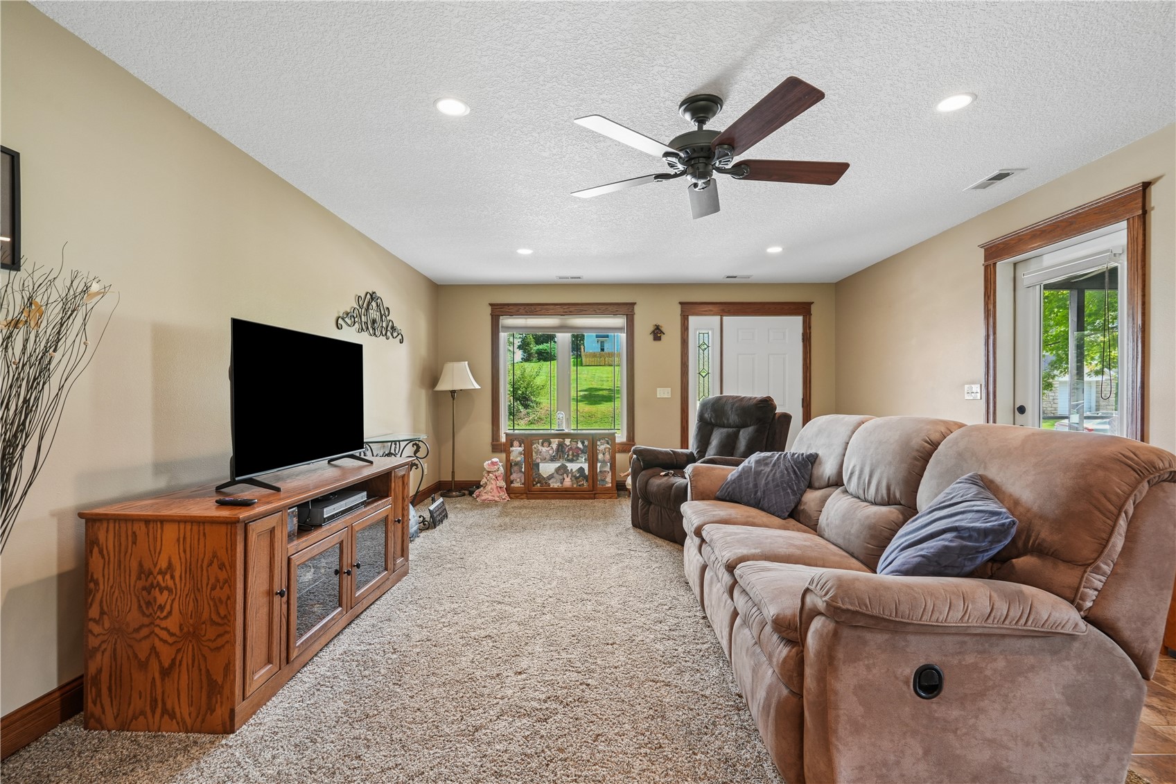 309 N Cherry Street Mechanicsville IA 52306