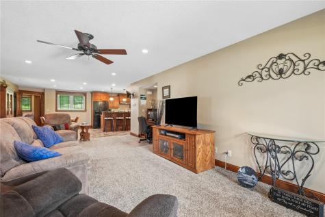 309 N Cherry Street Mechanicsville IA 52306