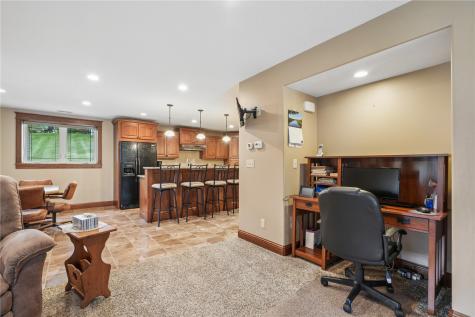 309 N Cherry Street Mechanicsville IA 52306
