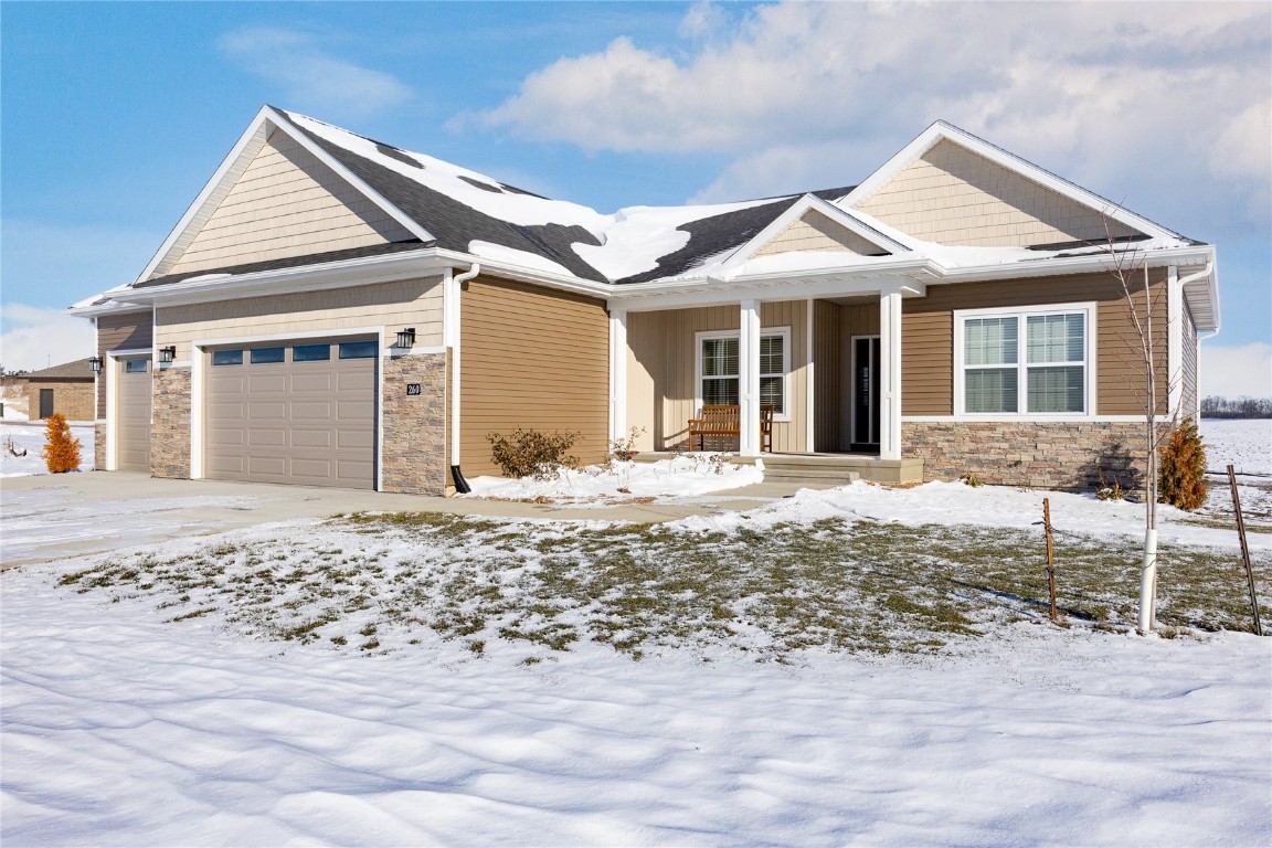 260 Howard Avenue NW Swisher IA 52338