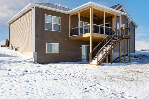 260 Howard Avenue NW Swisher IA 52338